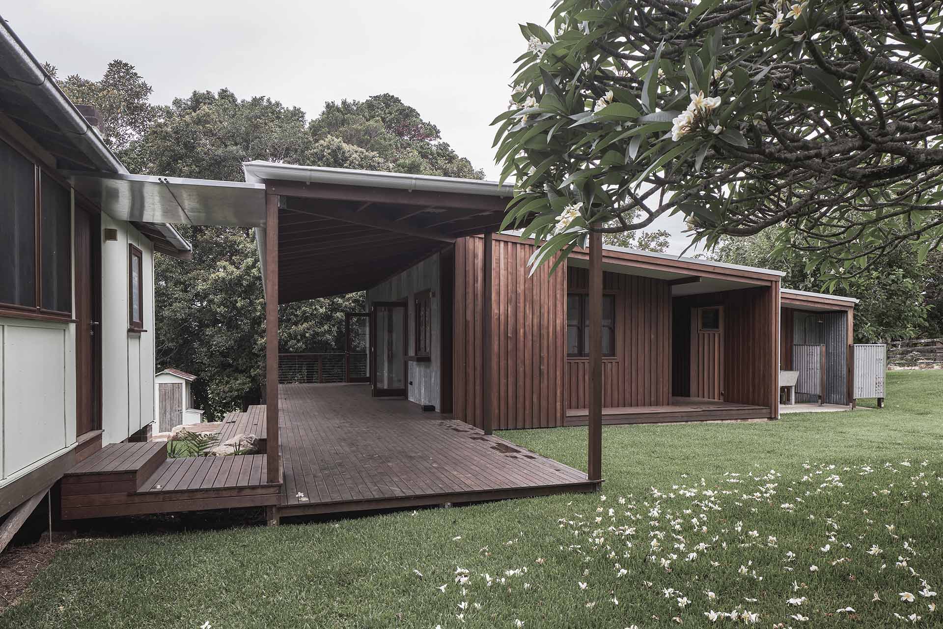 Caretakers Cottage by Source Architects, architectural photograph 2