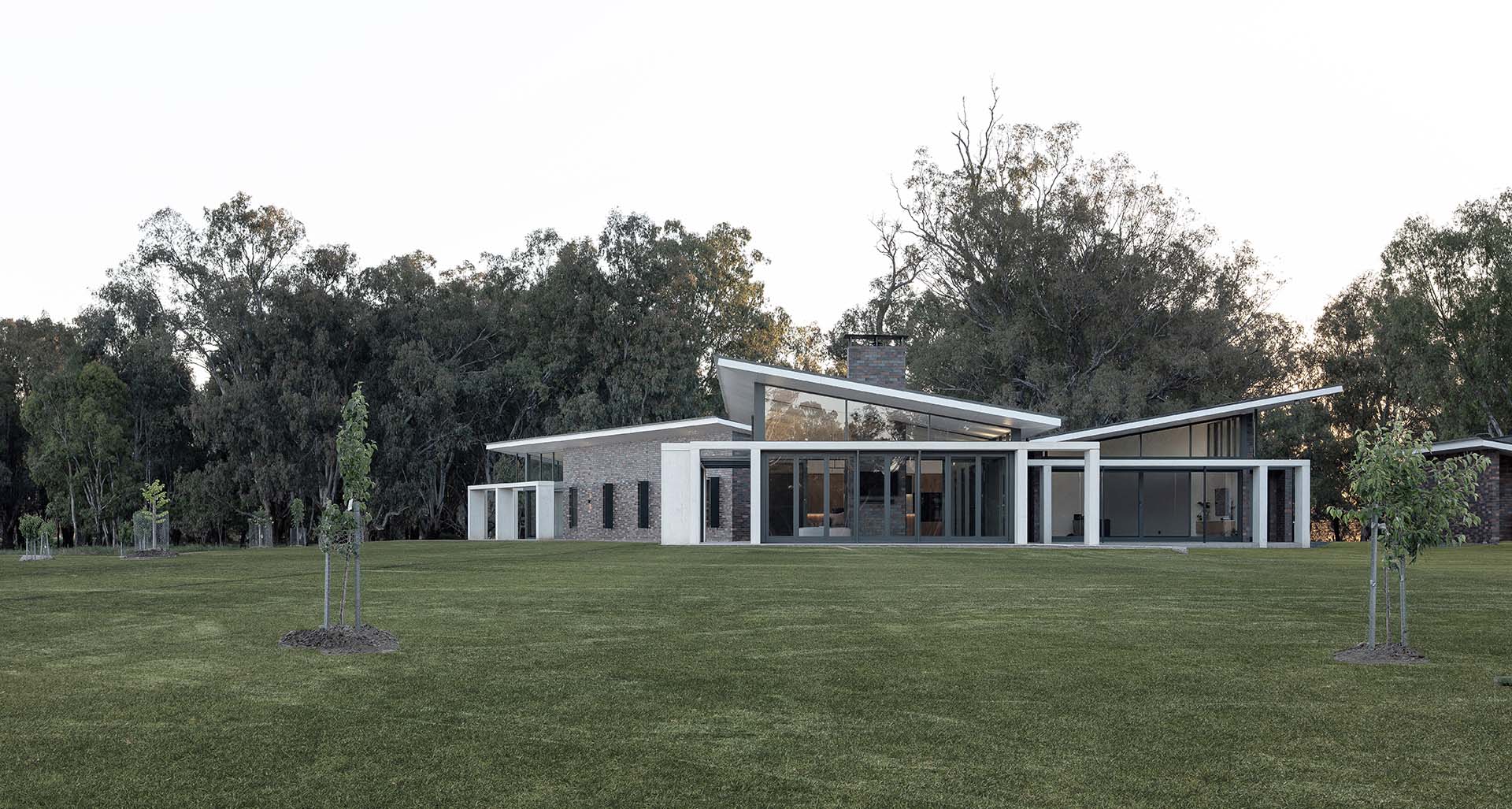 Q House by Source Architects, architectural photograph 4