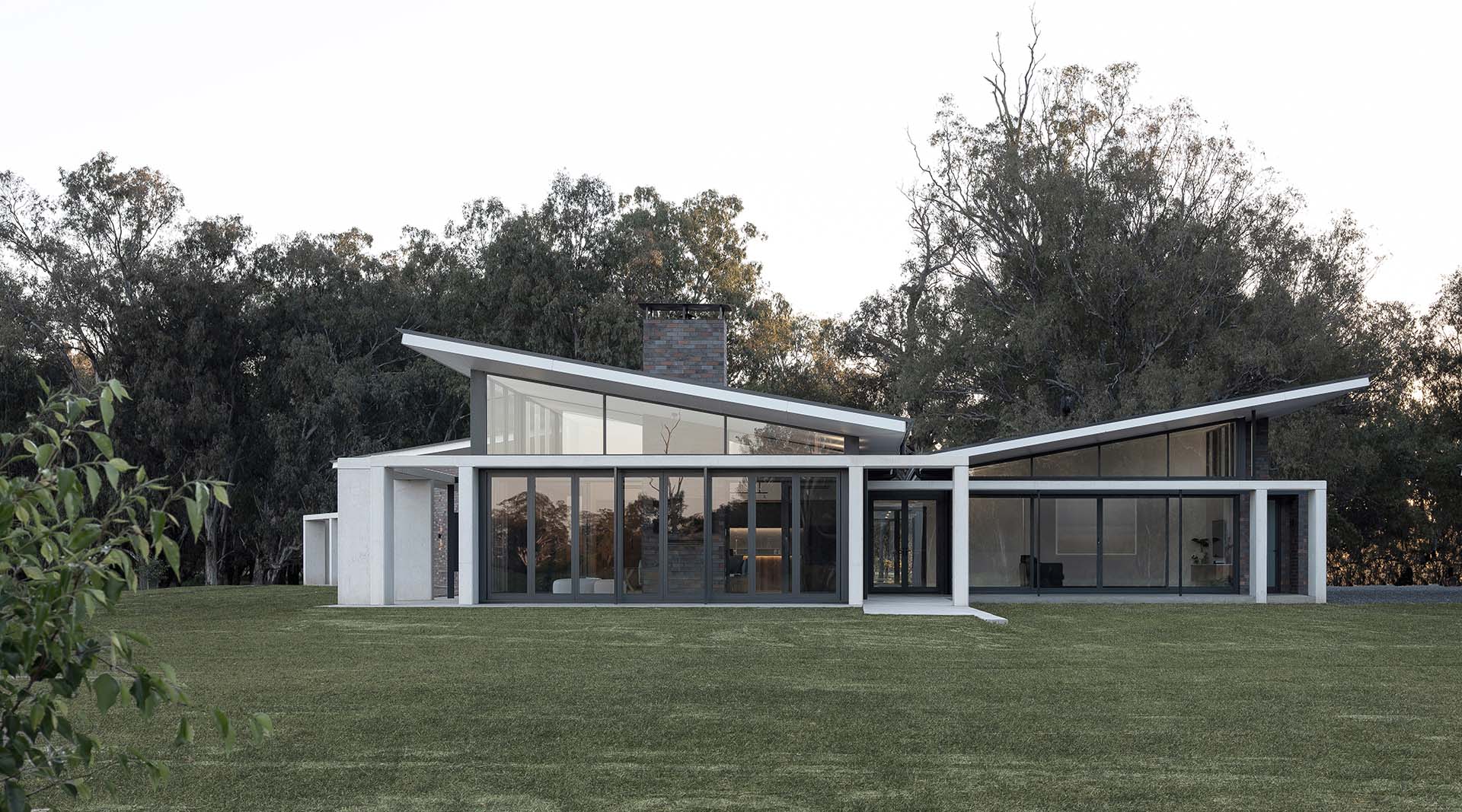Q House by Source Architects, contemporary architecture project